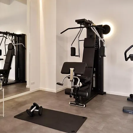 Fesch & Ξενοδοχείο Αζάτσιο