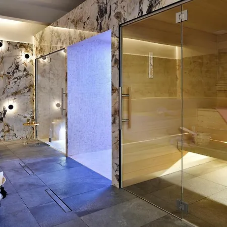 Fesch & Αζάτσιο