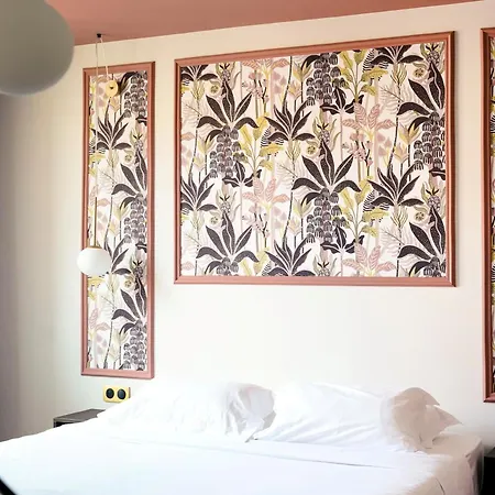 Fesch & Ξενοδοχείο Αζάτσιο