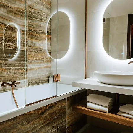 Fesch & Ξενοδοχείο