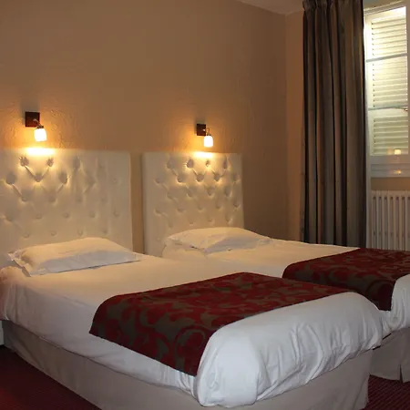 Fesch & 3* Αζάτσιο