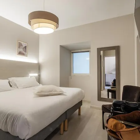 Fesch & 3* Ajaccio (Corsica)